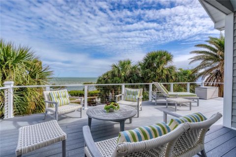 House in Boca Grande, Florida 3 bedrooms, 331.48 sq.m. № 1552926 - photo 26