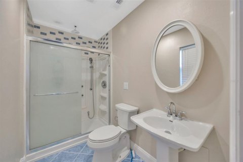 House in Seffner, Florida 3 bedrooms, 139.17 sq.m. № 1903806 - photo 23