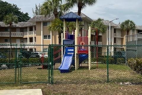 Copropriété à louer à Miami Lakes, Floride: 1 chambre, 65.03 m2 № 1890547 - photo 21