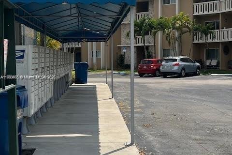 Copropriété à louer à Miami Lakes, Floride: 1 chambre, 65.03 m2 № 1890547 - photo 22