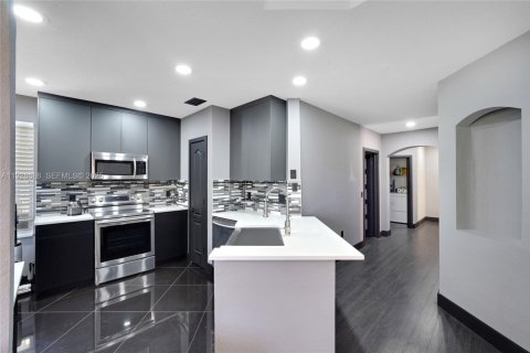 Купить кондоминиум в Бойнтон-Бич, Флорида 3 спальни, 142.7м2, № 1987422 - фото 4