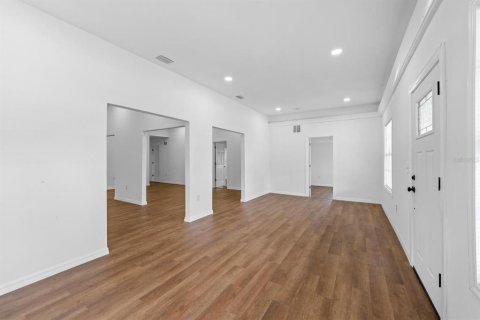 Купить виллу или дом в Плант-Сити, Флорида 9 комнат, 284.37м2, № 1898575 - фото 8
