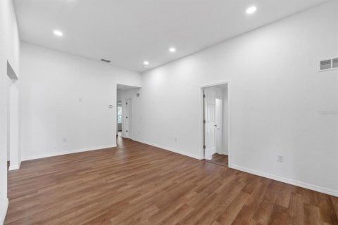 Villa ou maison à vendre à Plant City, Floride: 5 chambres, 284.37 m2 № 1898575 - photo 10