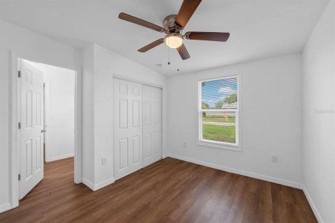 House in Plant City, Florida 5 bedrooms, 284.37 sq.m. № 1898575 - photo 15