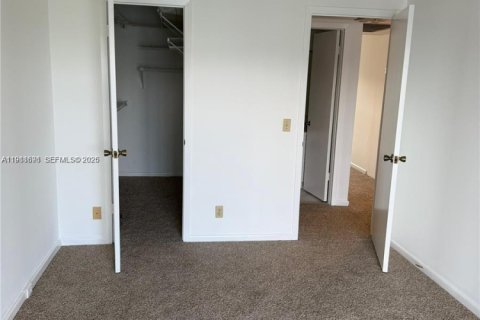 Купить кондоминиум в Бока-Ратон, Флорида 2 спальни, 79.99м2, № 2048134 - фото 25