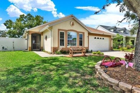 House in Palmetto, Florida 3 bedrooms, 155.24 sq.m. № 2350383 - photo 28