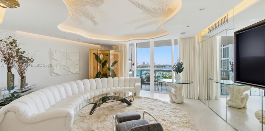 Condo in Miami Beach, Florida, 1 bedroom  № 2052826