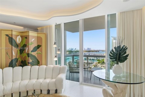 Condo in Miami Beach, Florida, 1 bedroom  № 2052826 - photo 4