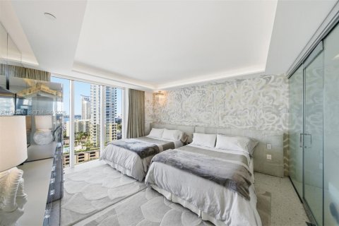 Condo in Miami Beach, Florida, 1 bedroom  № 2052826 - photo 14