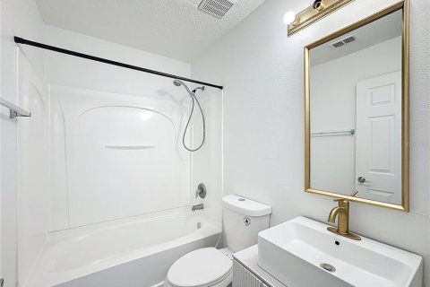 Townhouse in Kissimmee, Florida 3 bedrooms, 108.88 sq.m. № 1902980 - photo 15