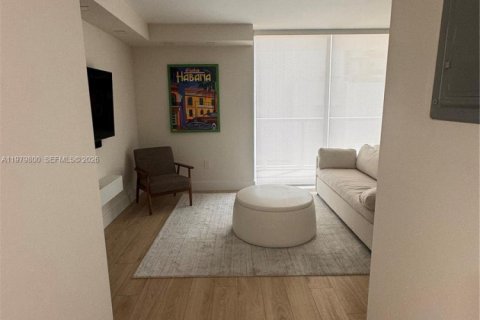 Copropriété à louer à Miami Beach, Floride: 1 chambre, 87.89 m2 № 2046169 - photo 4