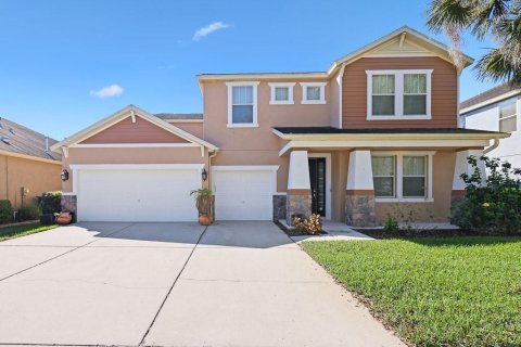 Villa ou maison à louer à Fish Hawk, Floride: 4 chambres, 321.16 m2 № 1832887 - photo 1