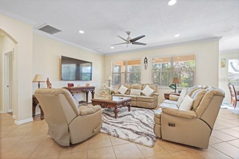 Casa en alquiler en Fish Hawk, Florida, 4 dormitorios, 321.16 m2 № 1832887 - foto 5