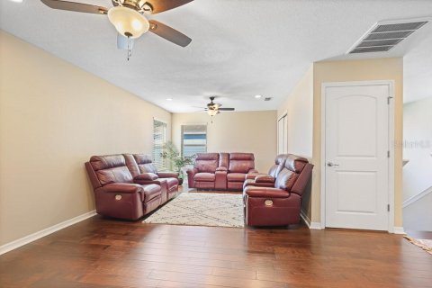 Casa en alquiler en Fish Hawk, Florida, 4 dormitorios, 321.16 m2 № 1832887 - foto 9