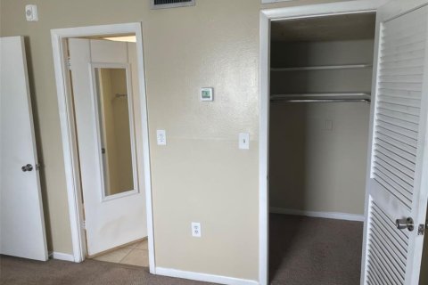 Condominio en alquiler en Saint Petersburg, Florida, 1 dormitorio, 59.46 m2 № 1681327 - foto 9