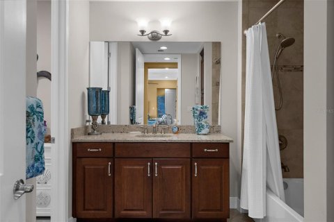 Condominio en alquiler en Bradenton, Florida, 2 dormitorios, 135.27 m2 № 1783517 - foto 29