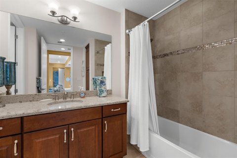 Condominio en alquiler en Bradenton, Florida, 2 dormitorios, 135.27 m2 № 1783517 - foto 30