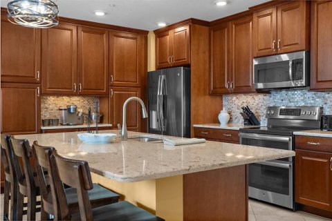 Condominio en alquiler en Bradenton, Florida, 2 dormitorios, 135.27 m2 № 1783517 - foto 9