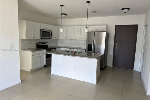 Apartment in Homestead, Florida 2 bedrooms, 111.48 sq.m. № 1950289 - photo 4
