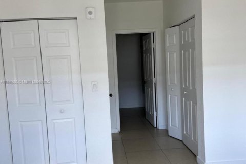 Apartment in Homestead, Florida 2 bedrooms, 111.48 sq.m. № 1950289 - photo 2