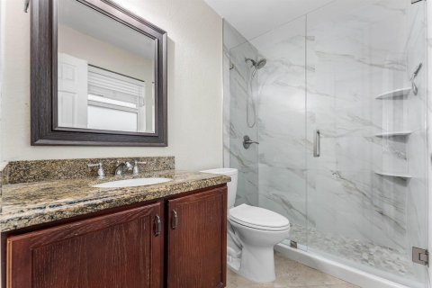 House in Delray Beach, Florida 4 bedrooms, 141.03 sq.m. № 2394799 - photo 21