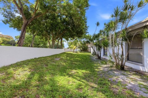 Touwnhouse à vendre à Boca Raton, Floride: 3 chambres, 147.81 m2 № 2153630 - photo 22