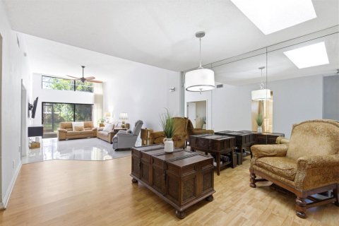 Touwnhouse à vendre à Boca Raton, Floride: 3 chambres, 147.81 m2 № 2153630 - photo 8