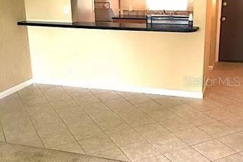 Apartamento en alquiler en Crescent City, Florida, 2 dormitorios, 69.68 m2 № 1883140 - foto 2