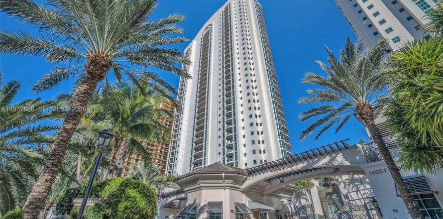 Condo à Sunny Isles Beach, Floride, 3 chambres  № 1999865