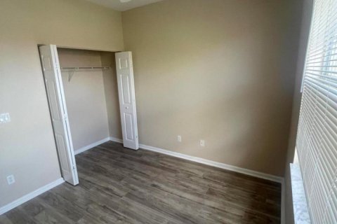 Townhouse in West Palm Beach, Florida 3 bedrooms, 126.53 sq.m. № 1231577 - photo 1