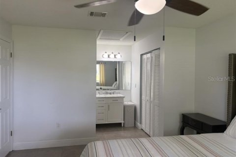 Condo in Kissimmee, Florida, 2 bedrooms  № 2149058 - photo 22