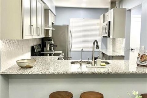 Condo in Kissimmee, Florida, 2 bedrooms  № 2149058 - photo 9