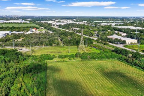 Land in Tampa, Florida № 1909087 - photo 3