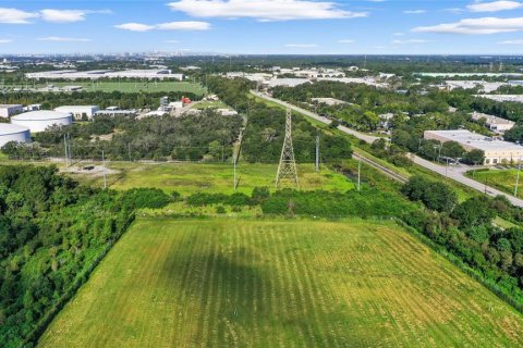 Land in Tampa, Florida № 1909087 - photo 5
