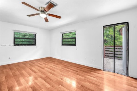 Townhouse in Hollywood, Florida 2 bedrooms, 113.71 sq.m. № 2023404 - photo 22