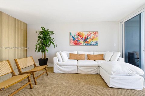 Condominio en venta en Fort Lauderdale, Florida, 2 dormitorios, 95.69 m2 № 2055370 - foto 8