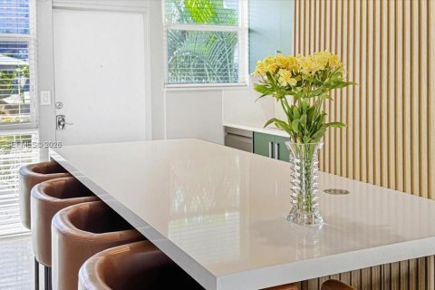 Condominio en venta en Fort Lauderdale, Florida, 2 dormitorios, 95.69 m2 № 2055370 - foto 23