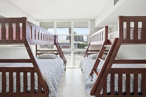 Condominio en venta en Fort Lauderdale, Florida, 2 dormitorios, 95.69 m2 № 2055370 - foto 30