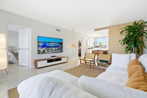 Condominio en venta en Fort Lauderdale, Florida, 2 dormitorios, 95.69 m2 № 2055370 - foto 28