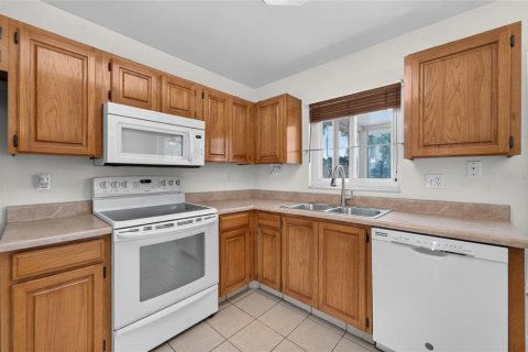 Villa ou maison à vendre à Riverview, Floride: 4 chambres, 219.81 m2 № 2406813 - photo 23