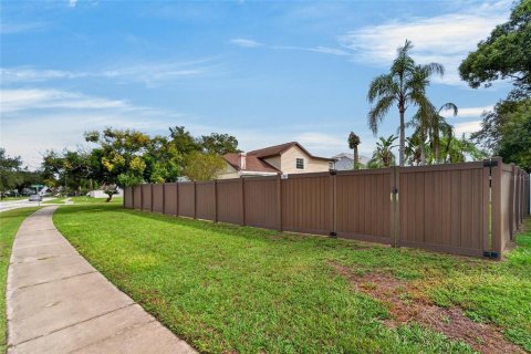 Villa ou maison à vendre à Riverview, Floride: 4 chambres, 219.81 m2 № 2406813 - photo 3