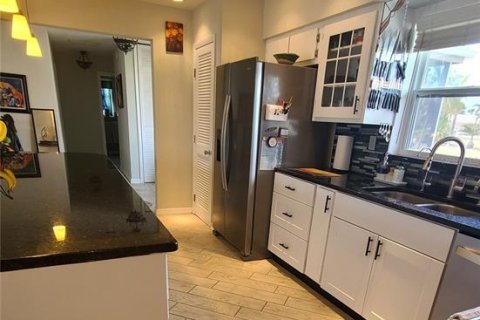 Casa en venta en Punta Gorda, Florida, 3 dormitorios, 176.33 m2 № 1795085 - foto 12