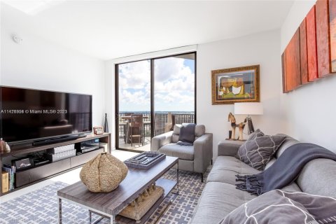 Condo in Doral, Florida, 2 bedrooms  № 2081534 - photo 5