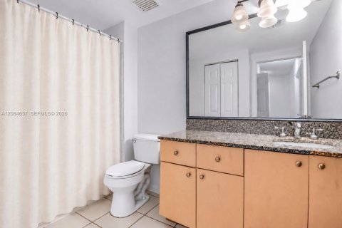 Townhouse in Miramar, Florida 3 bedrooms, 134.71 sq.m. № 2381477 - photo 11