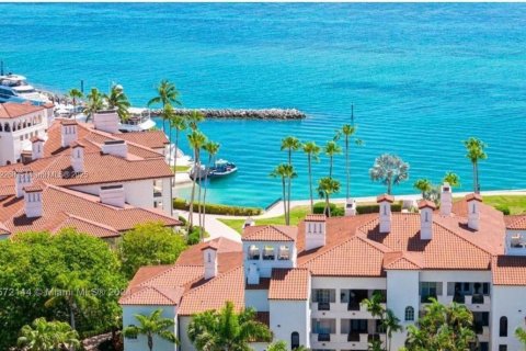 Condominio en venta en Miami Beach, Florida, 3 dormitorios, 254.92 m2 № 1768373 - foto 7