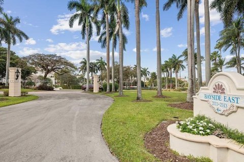 Condominio en venta en Miami Beach, Florida, 3 dormitorios, 254.92 m2 № 1768373 - foto 4