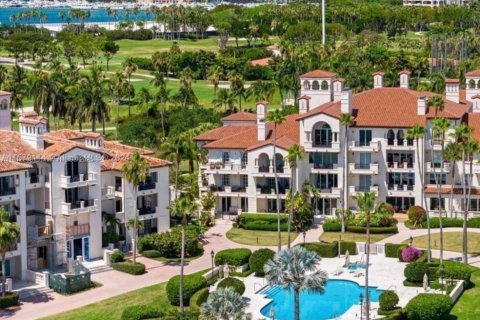 Condominio en venta en Miami Beach, Florida, 3 dormitorios, 254.92 m2 № 1768373 - foto 3