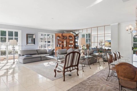 Condominio en venta en Miami Beach, Florida, 3 dormitorios, 254.92 m2 № 1768373 - foto 20