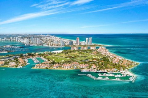 Condominio en venta en Miami Beach, Florida, 3 dormitorios, 254.92 m2 № 1768373 - foto 8