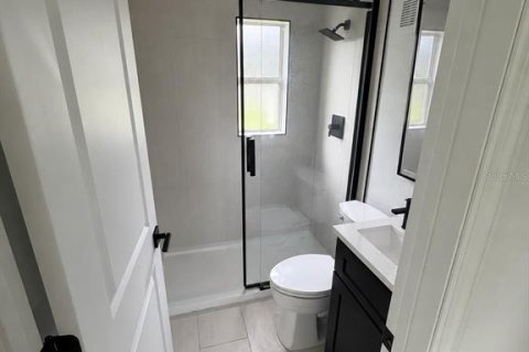 Villa ou maison à louer à Cocoa, Floride: 3 chambres, 75.62 m2 № 2403515 - photo 10